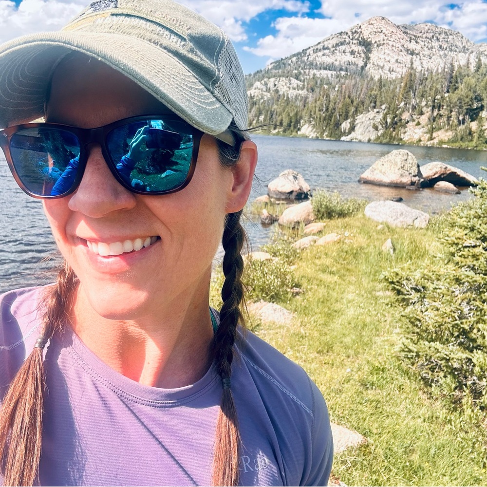 Meet your Posher, Liz